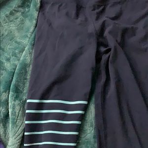 Dark blue under armor leggings